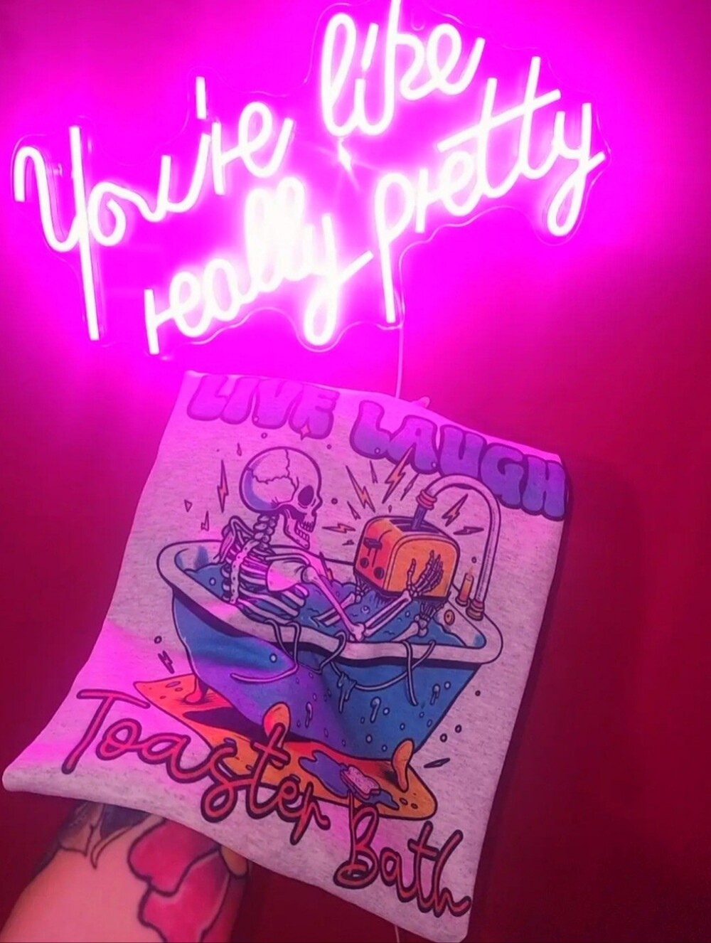 Live Laugh Toaster Bath Graphic Tee